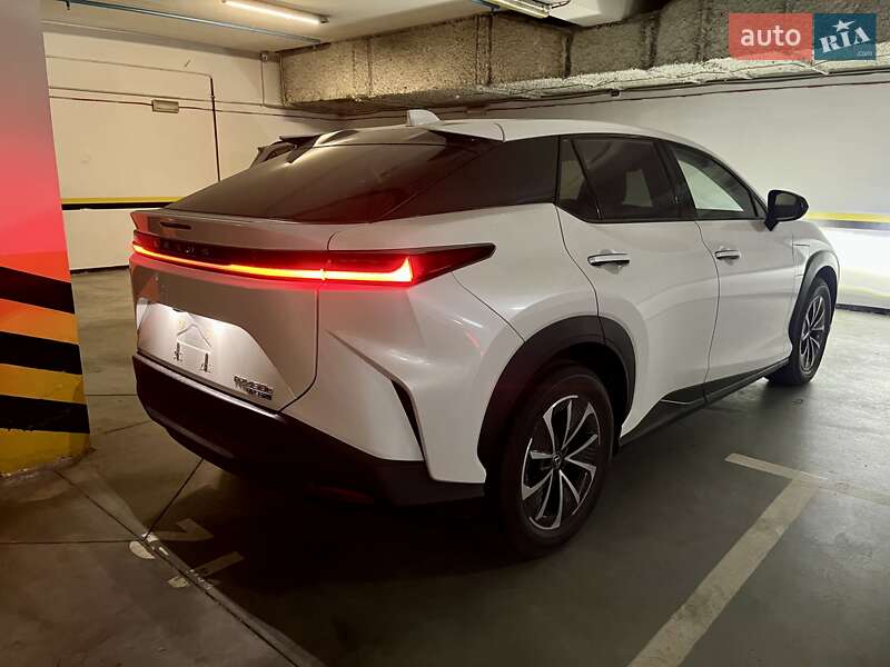 Внедорожник / Кроссовер Lexus RZ 2023 в Киеве фото 3 Внедорожник / Кроссовер Lexus RZ 2023 в Киеве