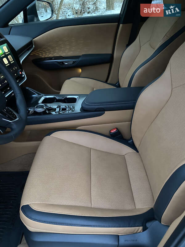 Позашляховик / Кросовер Lexus RZ 2024 в Києві