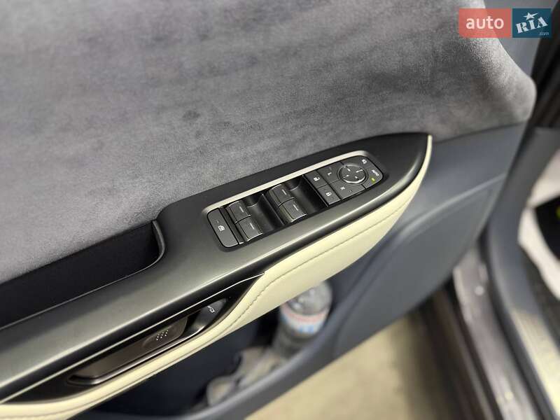 Внедорожник / Кроссовер Lexus RZ 2024 в Черновцах