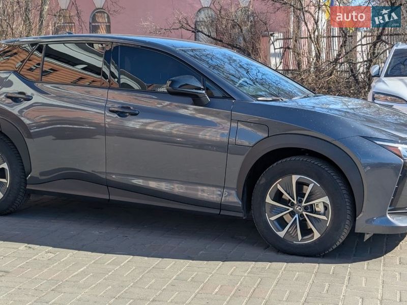 Внедорожник / Кроссовер Lexus RZ 2023 в Киеве фото 21 Внедорожник / Кроссовер Lexus RZ 2023 в Киеве