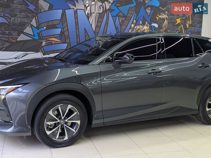Позашляховик / Кросовер Lexus RZ 2023 в Києві фото 5 Позашляховик / Кросовер Lexus RZ 2023 в Києві