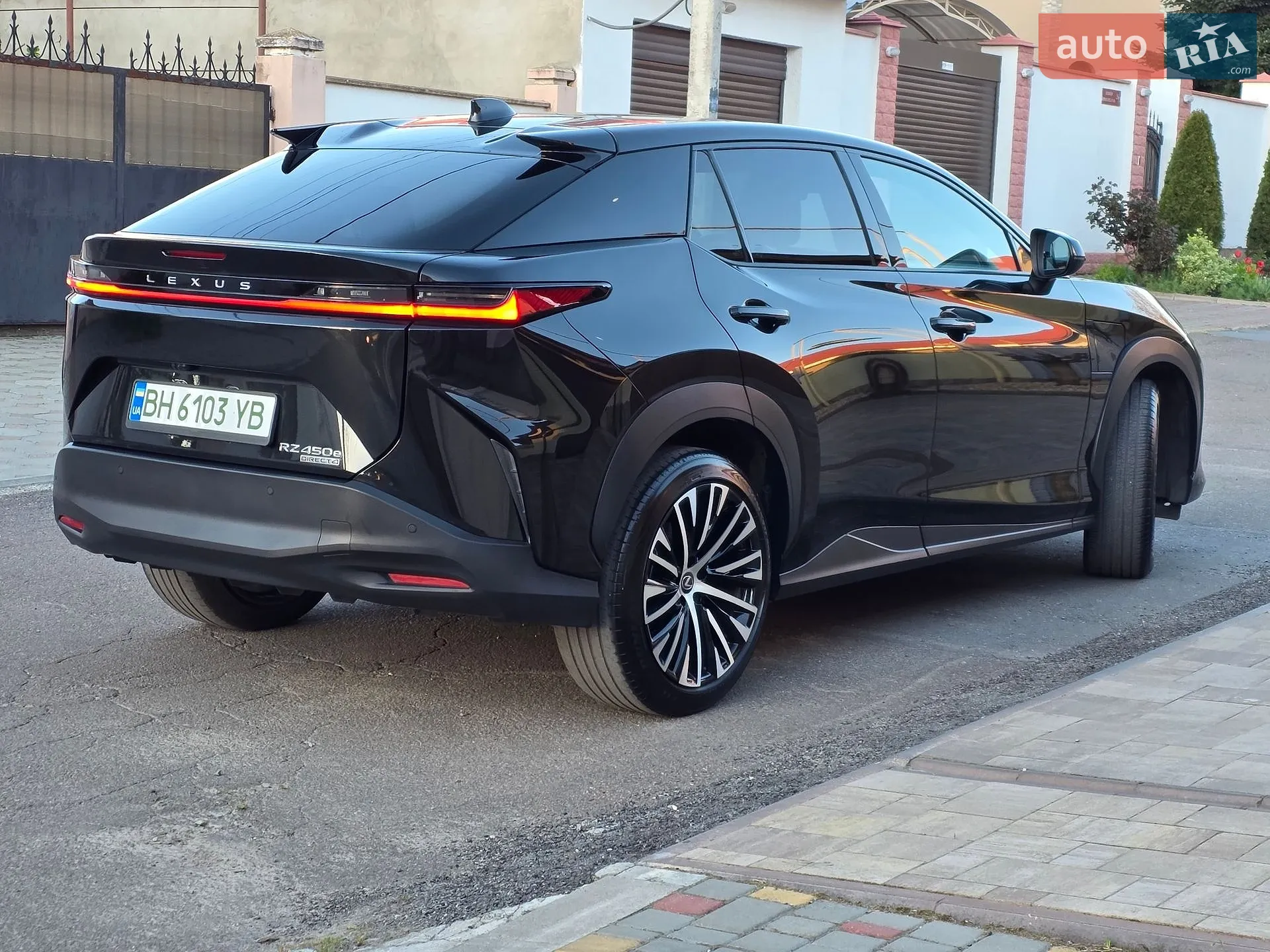 2023 Lexus RZ - мініатюра 7