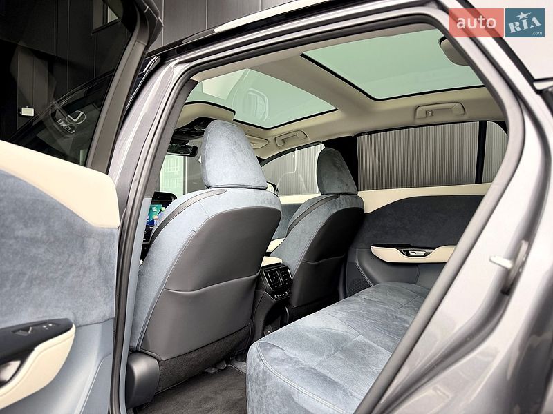 Позашляховик / Кросовер Lexus RZ 2024 в Одесі