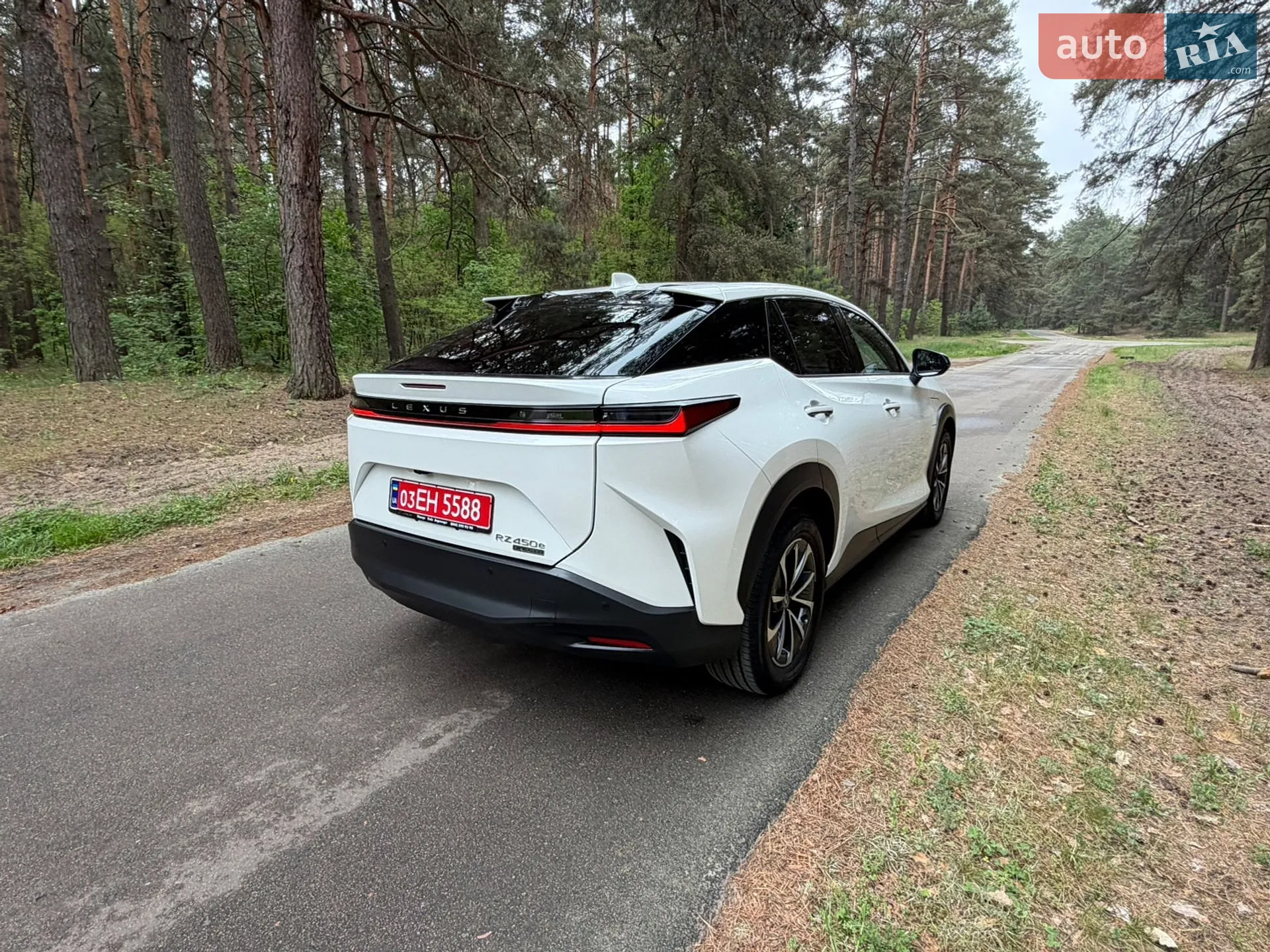 2024 Lexus RZ - мініатюра 30