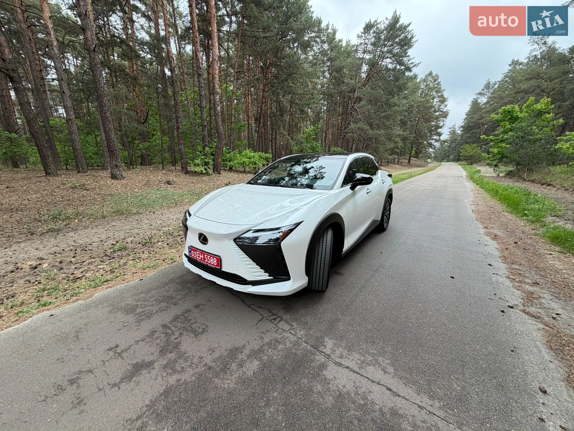 2024 Lexus RZ - мініатюра 37