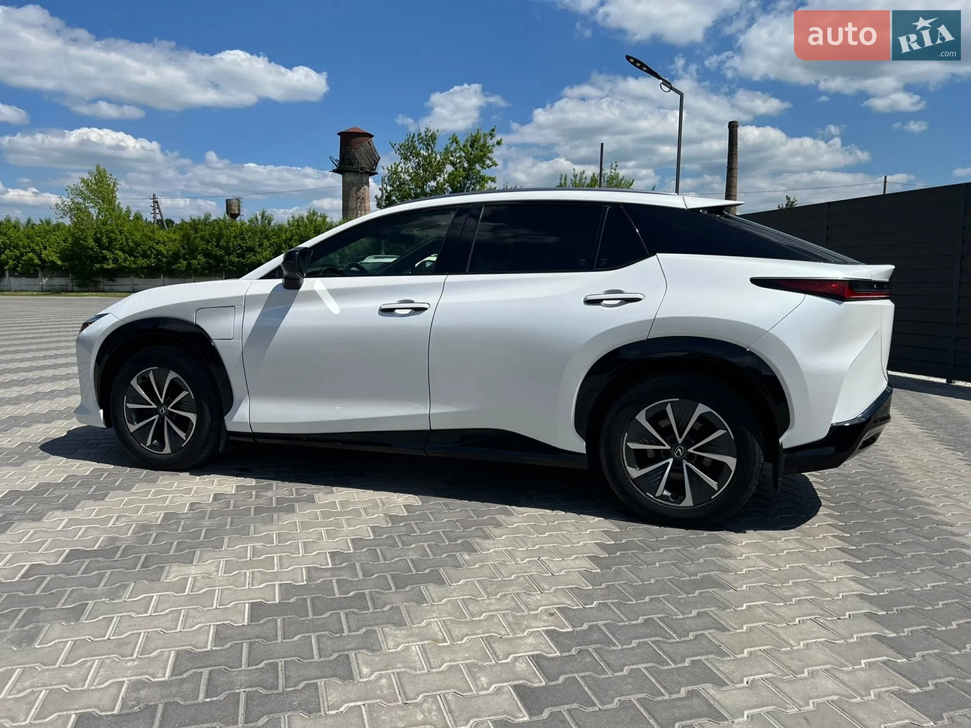 2023 Lexus RZ - мініатюра 12
