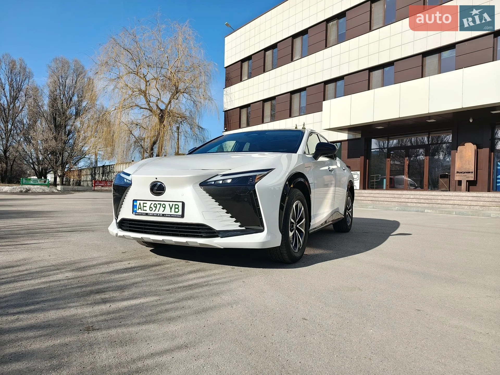 2024 Lexus RZ - мініатюра 8