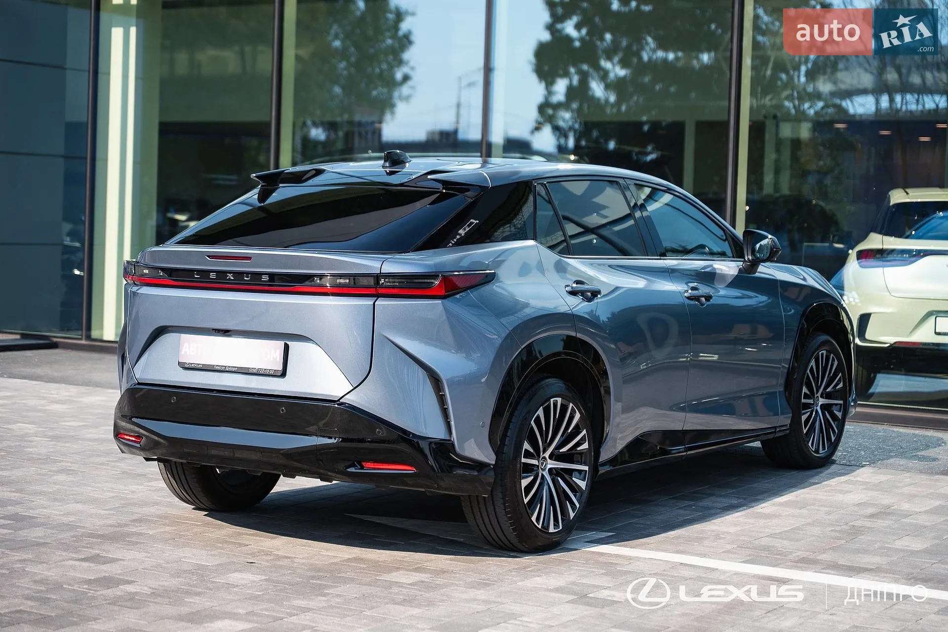 2023 Lexus RZ - мініатюра 10