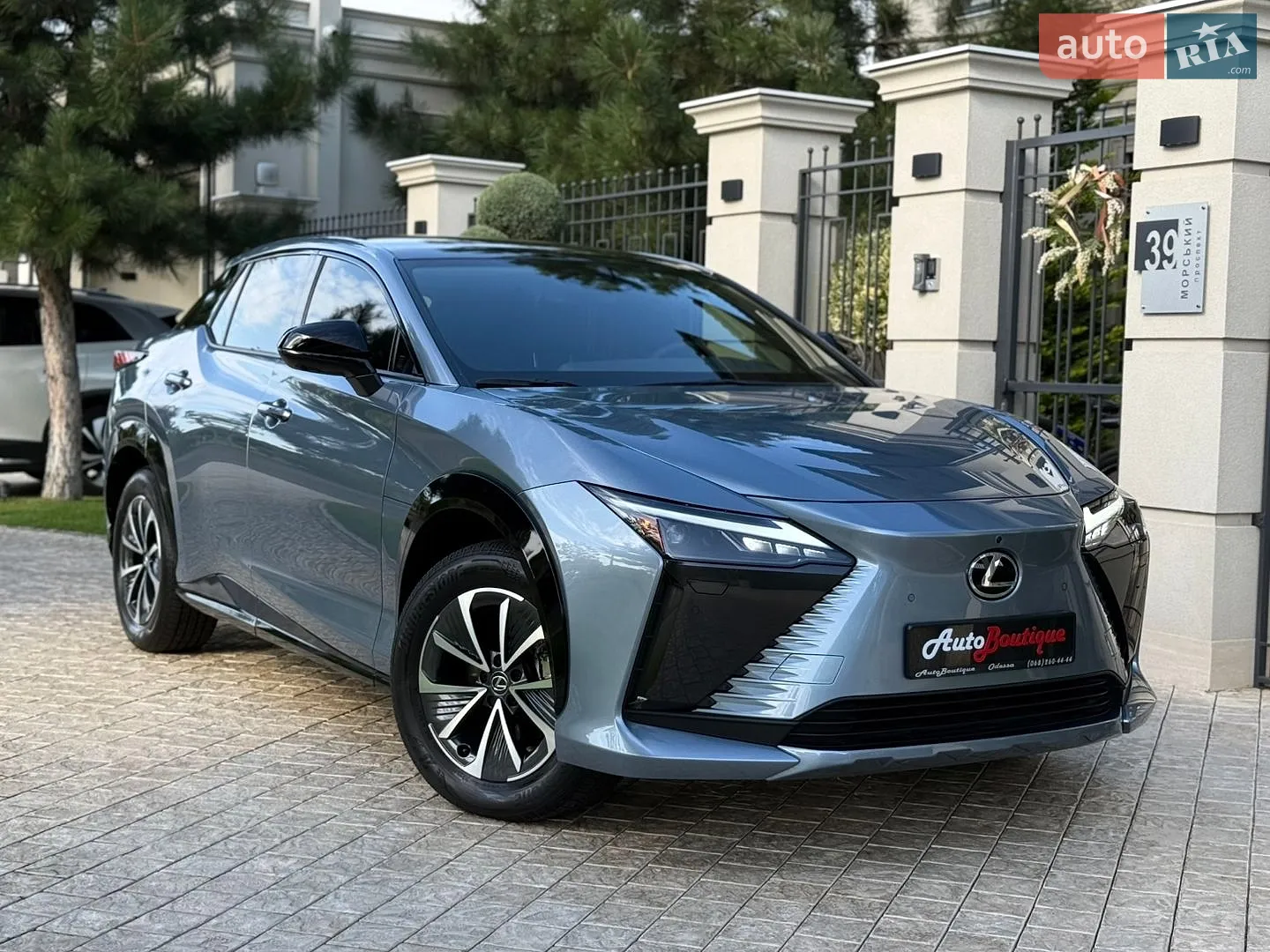 2024 Lexus RZ - мініатюра 24