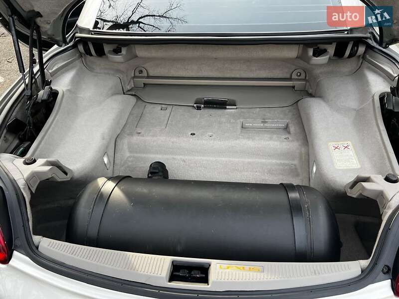 Кабриолет Lexus SC 2002 в Киеве фото 17 Кабриолет Lexus SC 2002 в Киеве