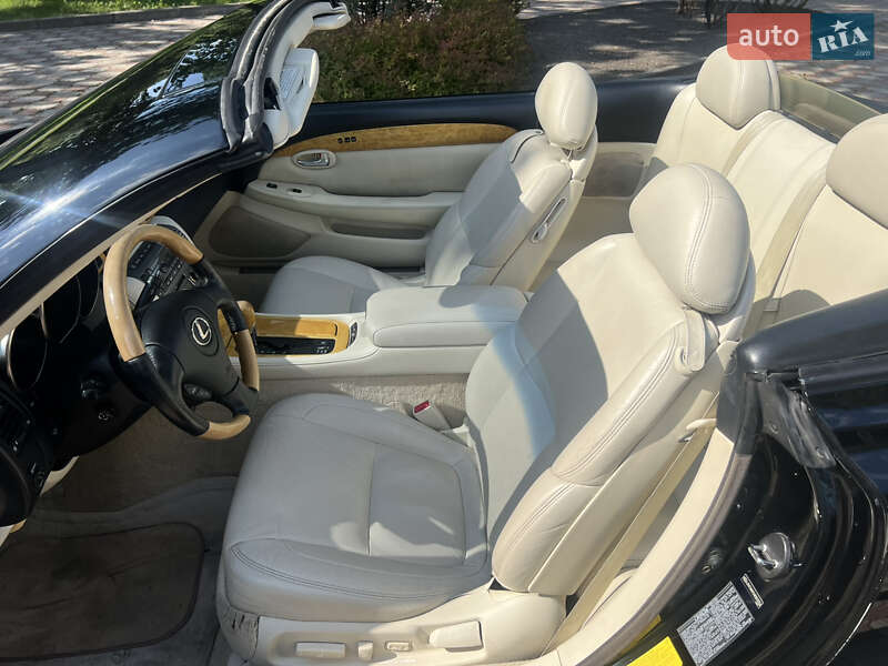 Кабриолет Lexus SC 2004 в Житомире