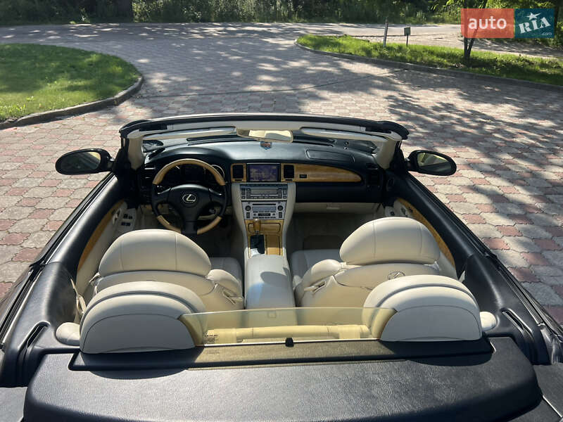 Кабріолет Lexus SC 2004 в Житомирі