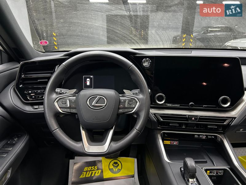 Внедорожник / Кроссовер Lexus TX 2024 в Черновцах