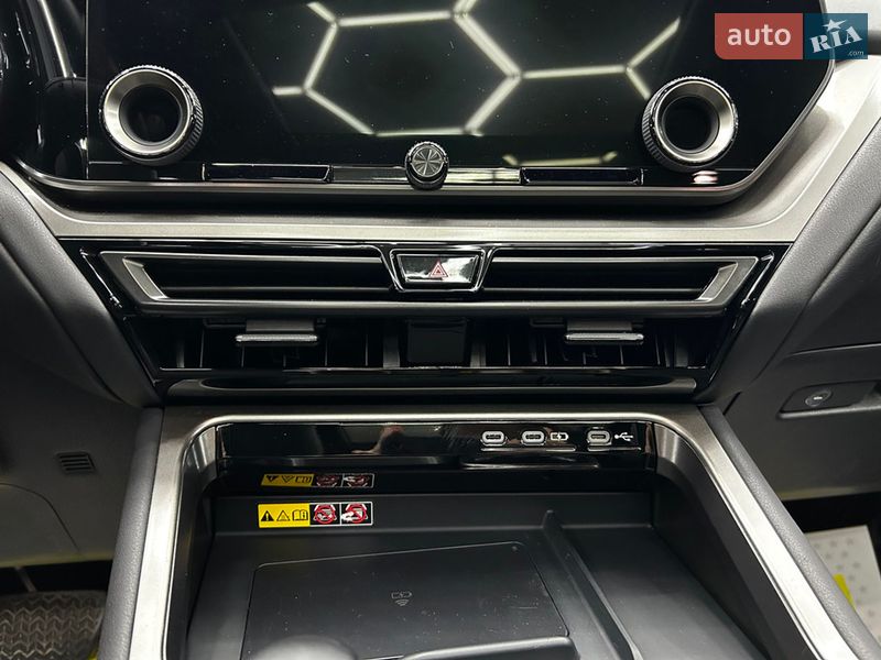 Внедорожник / Кроссовер Lexus TX 2024 в Черновцах