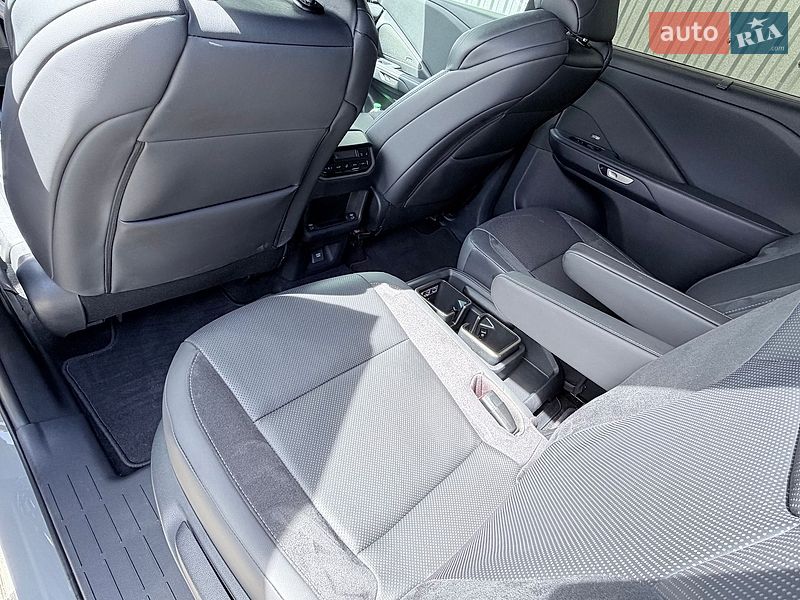 Внедорожник / Кроссовер Lexus TX 2023 в Черновцах