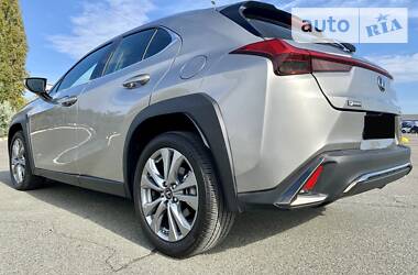 Хэтчбек Lexus UX 2019 в Одессе