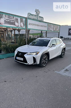 Внедорожник / Кроссовер Lexus UX 2020 в Одессе