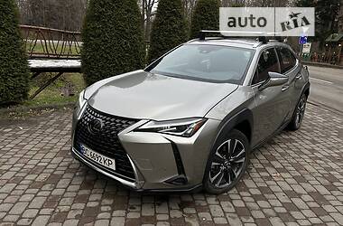 Внедорожник / Кроссовер Lexus UX 2018 в Трускавце