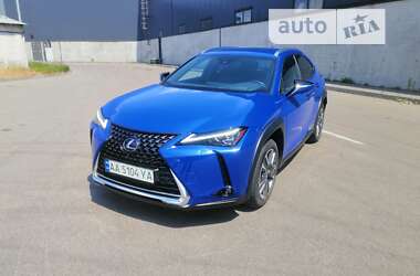 Lexus UX 2020