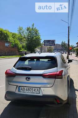 Позашляховик / Кросовер Lexus UX 2020 в Вінниці