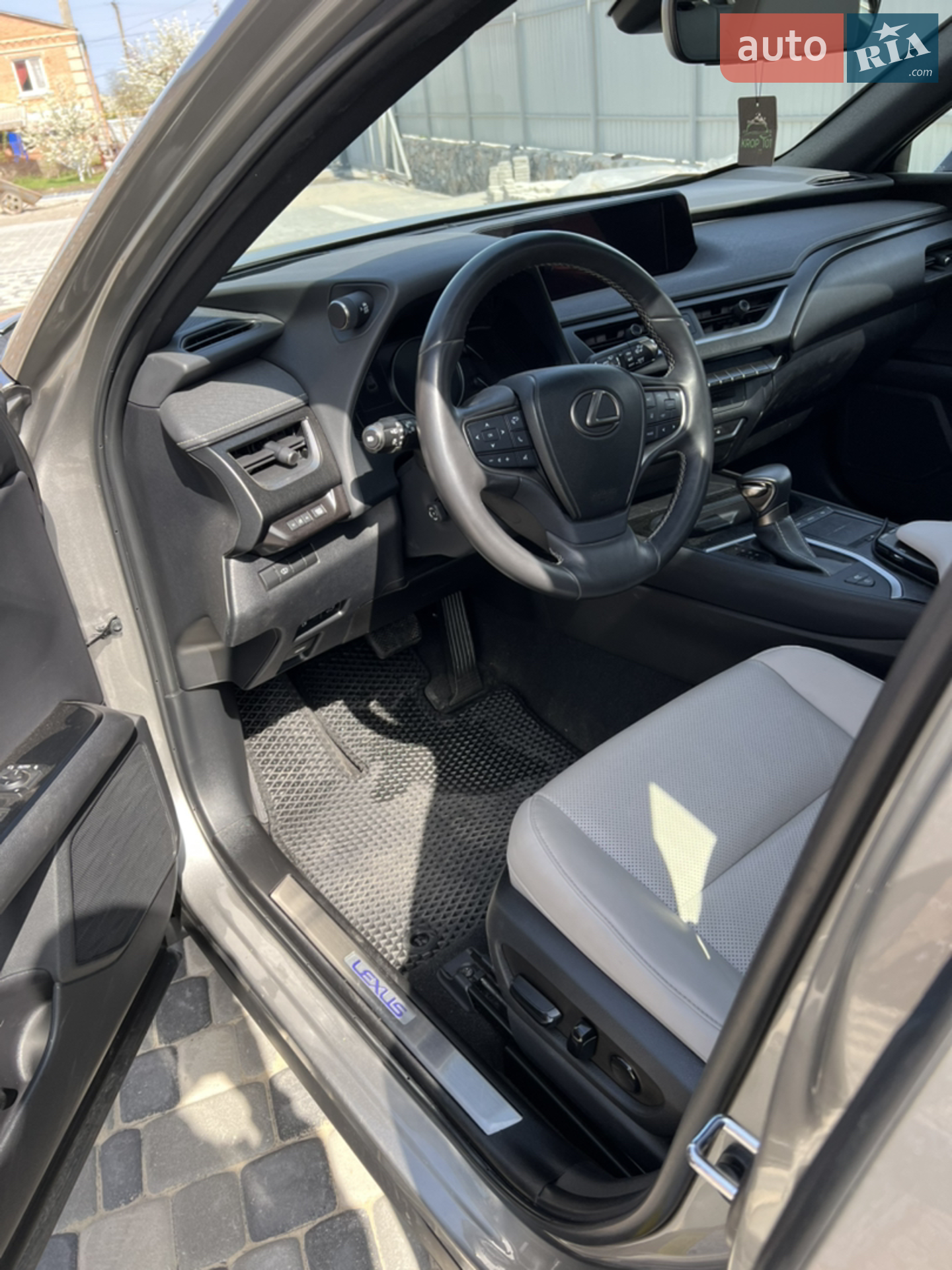 2019 Lexus UX - мініатюра 5