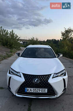 Внедорожник / Кроссовер Lexus UX 2019 в Киеве