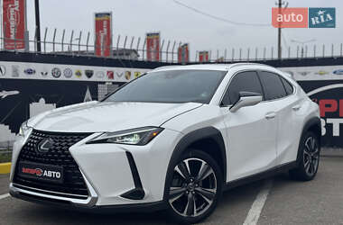 Внедорожник / Кроссовер Lexus UX 2019 в Киеве