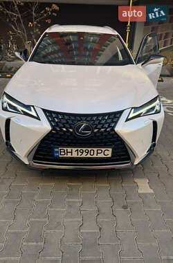 Lexus UX 2020