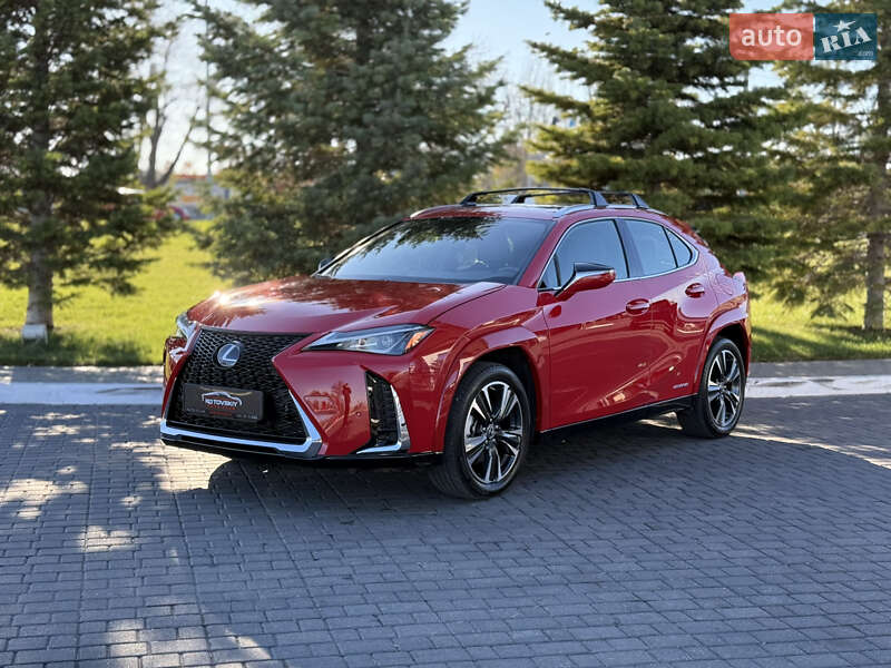 Lexus UX 2022