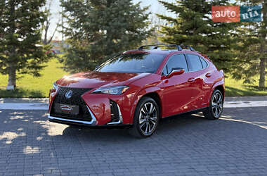 Lexus UX 2022