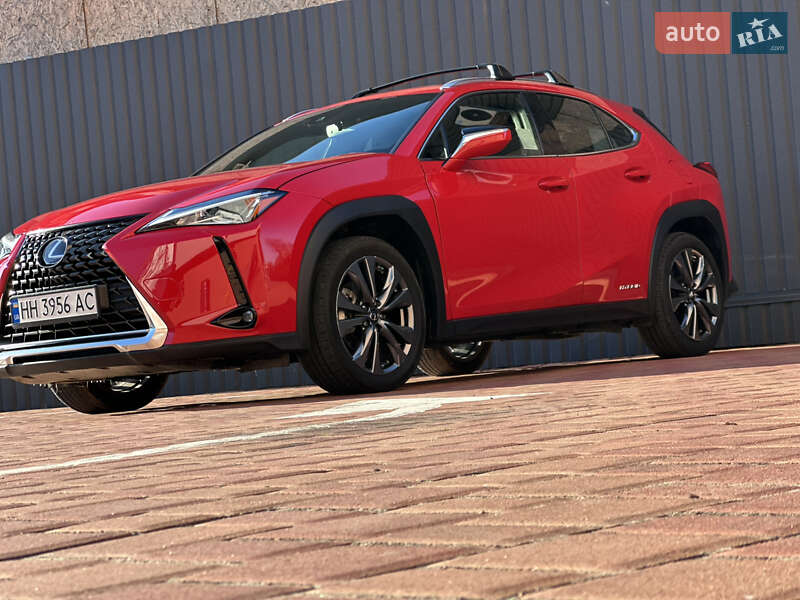 Позашляховик / Кросовер Lexus UX 2019 в Одесі