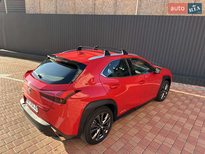 Позашляховик / Кросовер Lexus UX 2019 в Одесі