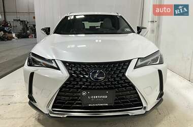 Lexus UX 2022