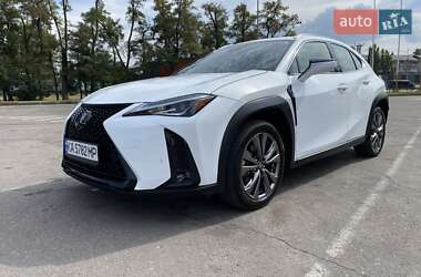 Позашляховик / Кросовер Lexus UX 2018 в Києві