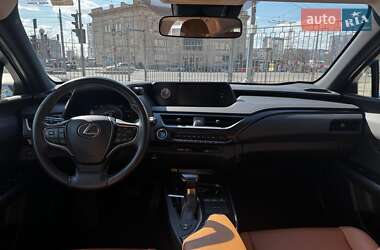 Внедорожник / Кроссовер Lexus UX 2020 в Харькове