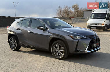 Внедорожник / Кроссовер Lexus UX 2020 в 