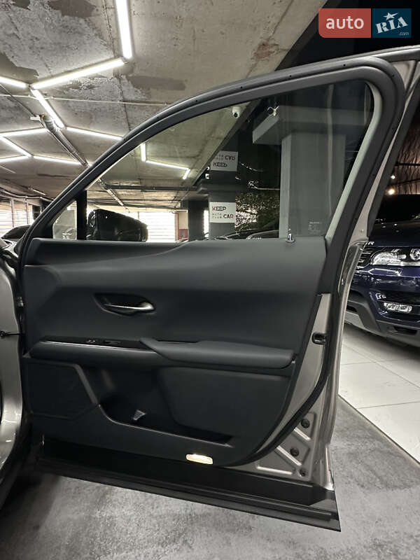 Позашляховик / Кросовер Lexus UX 2020 в Одесі