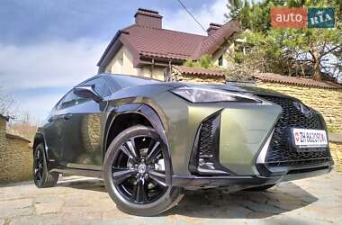 Внедорожник / Кроссовер Lexus UX 2023 в 