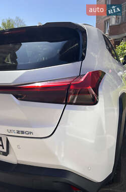 Позашляховик / Кросовер Lexus UX 2019 в Києві