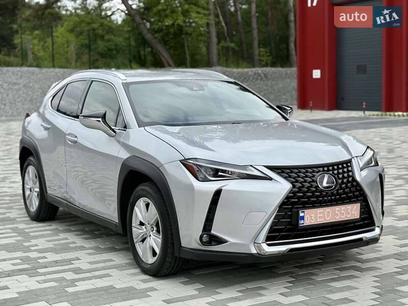 Позашляховик / Кросовер Lexus UX 2020 в Львові фото 15 Позашляховик / Кросовер Lexus UX 2020 в Львові