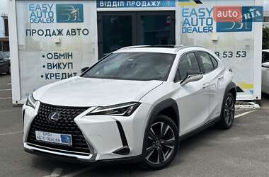 Внедорожник / Кроссовер Lexus UX 2019 в Киеве