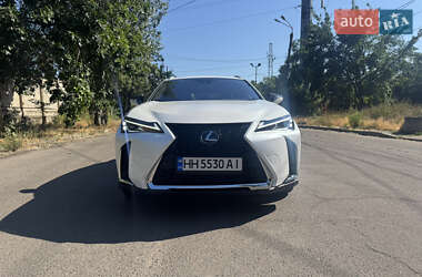 Внедорожник / Кроссовер Lexus UX 2019 в 