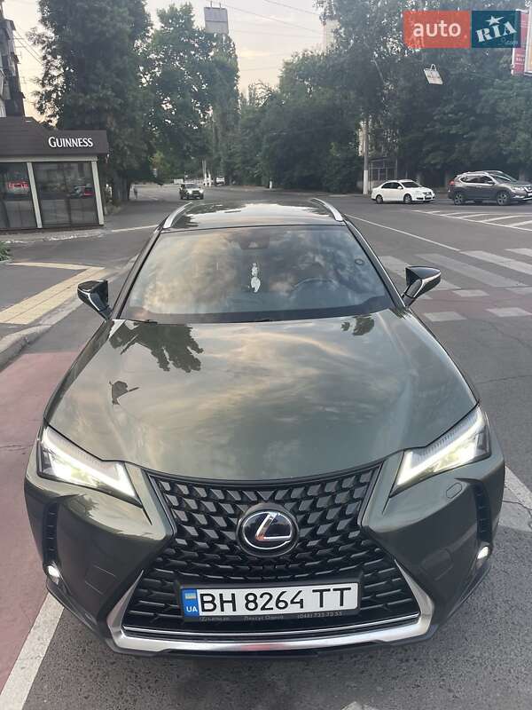 Внедорожник / Кроссовер Lexus UX 2020 в Одессе