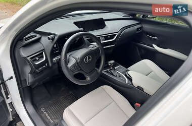 Внедорожник / Кроссовер Lexus UX 2021 в Киеве