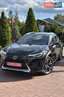 Внедорожник / Кроссовер Lexus UX 2021 в Стрые