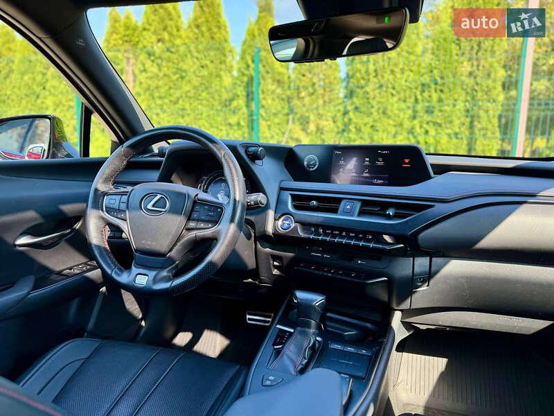 Позашляховик / Кросовер Lexus UX 2019 в Одесі