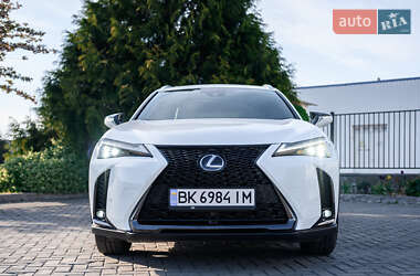 Внедорожник / Кроссовер Lexus UX 2019 в Ровно