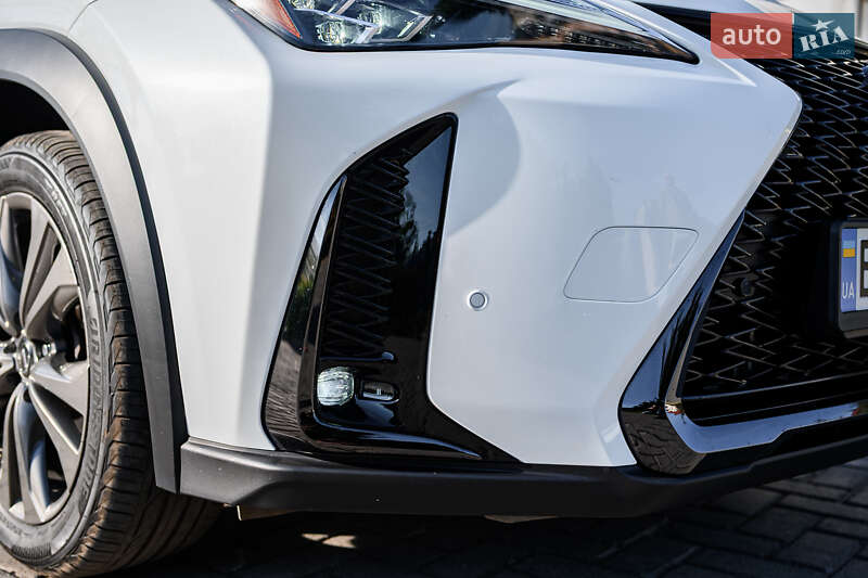 Внедорожник / Кроссовер Lexus UX 2019 в Ровно