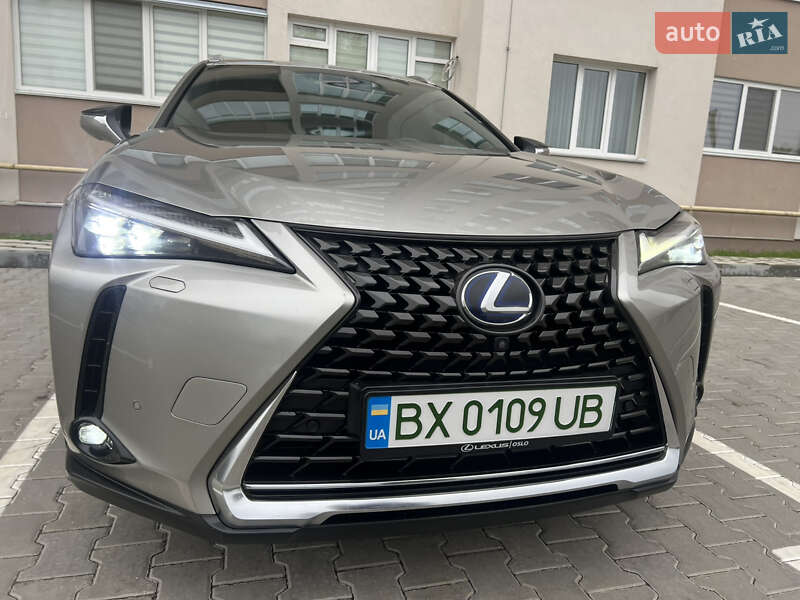 Позашляховик / Кросовер Lexus UX 2020 в Хмельницькому