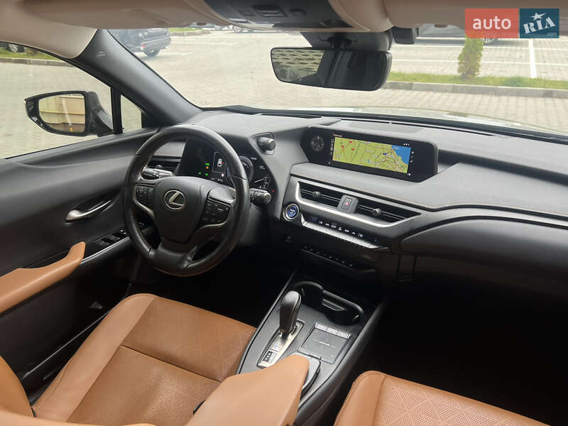 Позашляховик / Кросовер Lexus UX 2020 в Хмельницькому